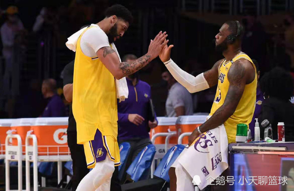  詹姆斯准三双 湖人险胜勇士  